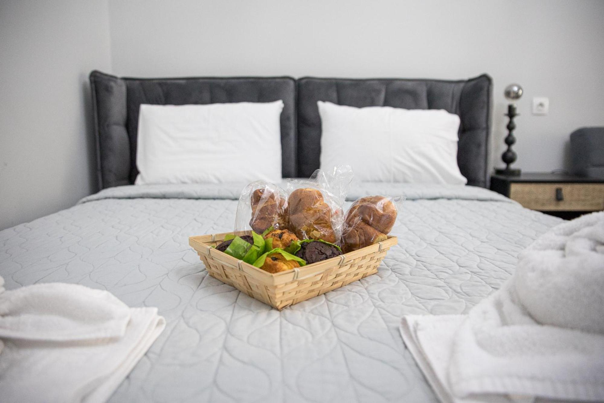 Countryside Luxury Studios Κάτω Λεχώνια Εξωτερικό φωτογραφία