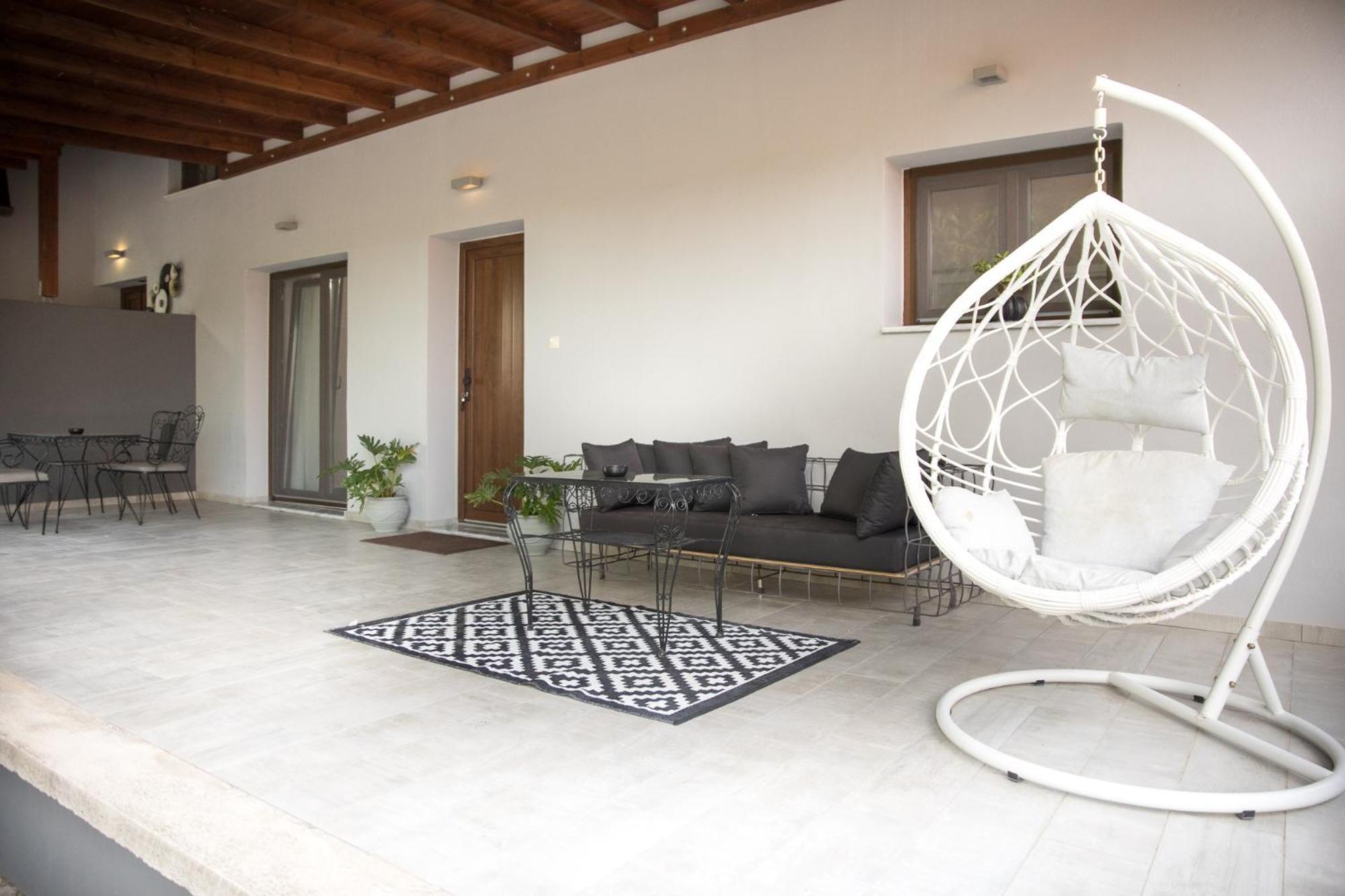 Countryside Luxury Studios Κάτω Λεχώνια Εξωτερικό φωτογραφία